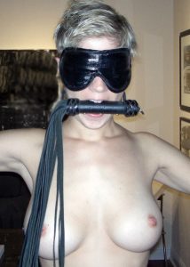meuf nue du 83 dispo pour plan sexe